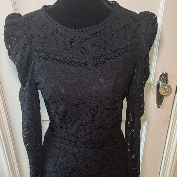 Express Women’s Black Lace Dress Size Small NWT - Picture 3 of 16
